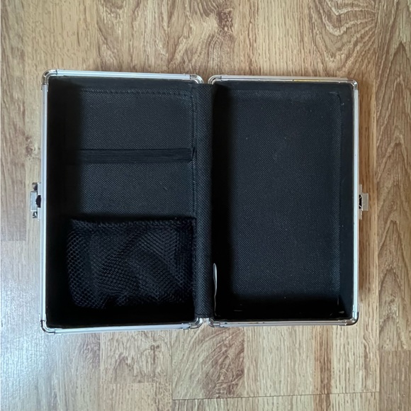 Vaultz Unicorn Pencil Box - Picture 4 of 6